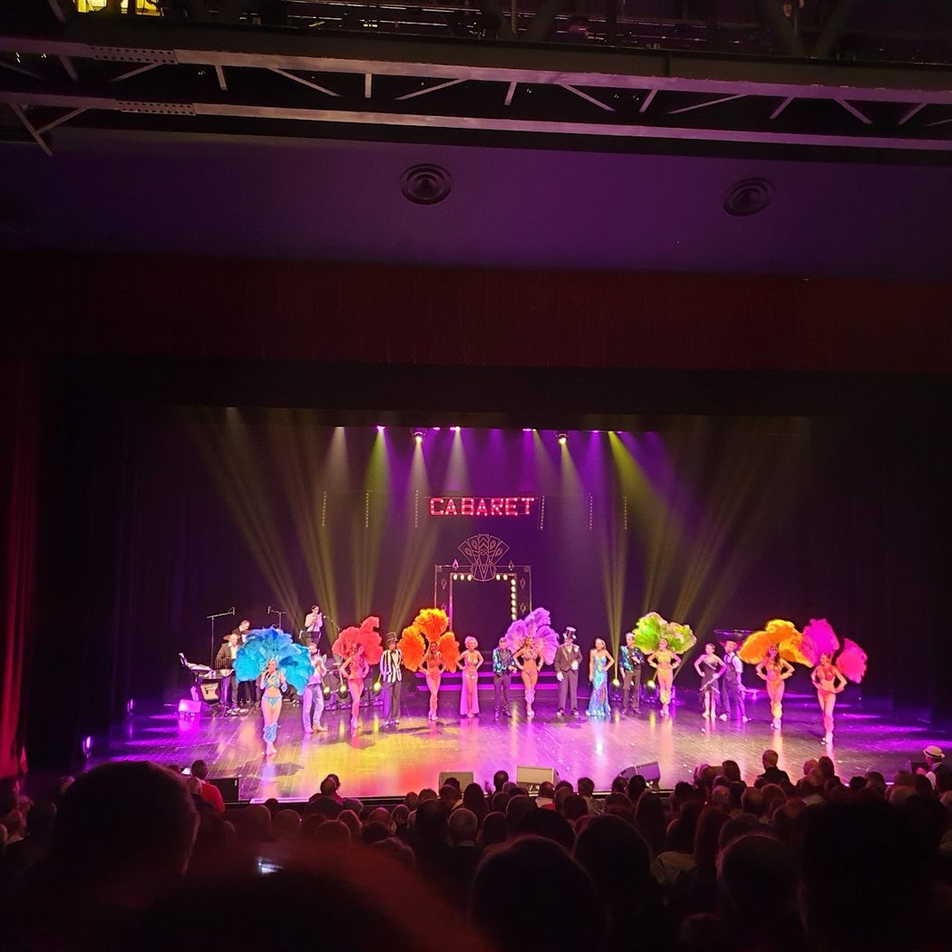 THE GRAND NEW YEAR'S EVE CABARET