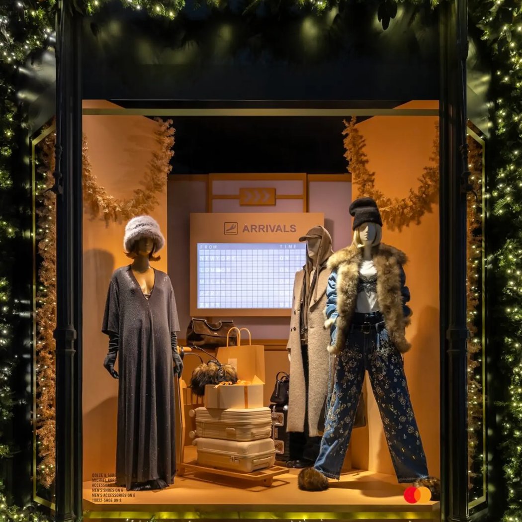 Saks Fifth Avenue 5
