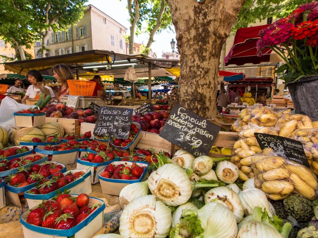 Louramin Friday Market 1
