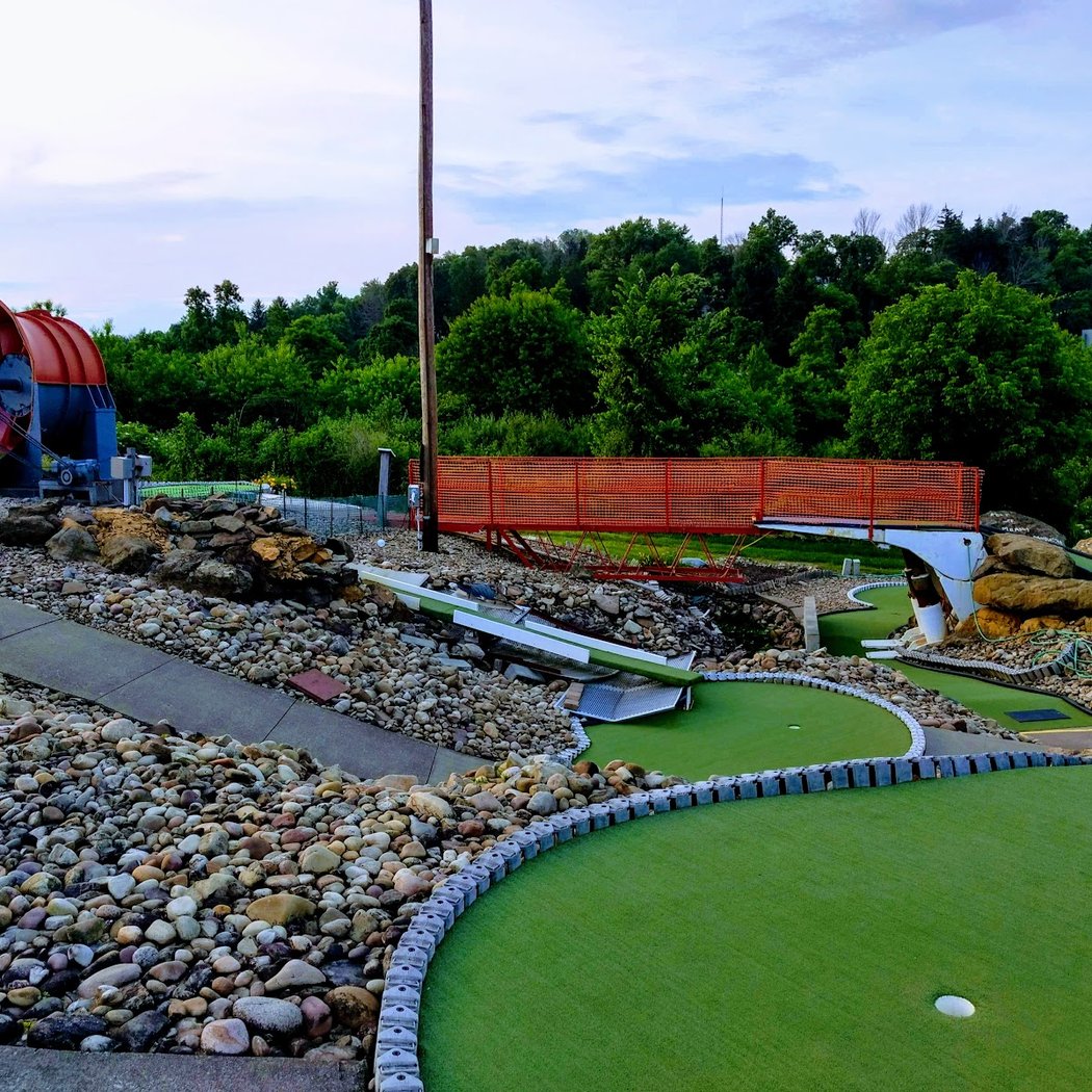 Coal Country Miniature Golf 2