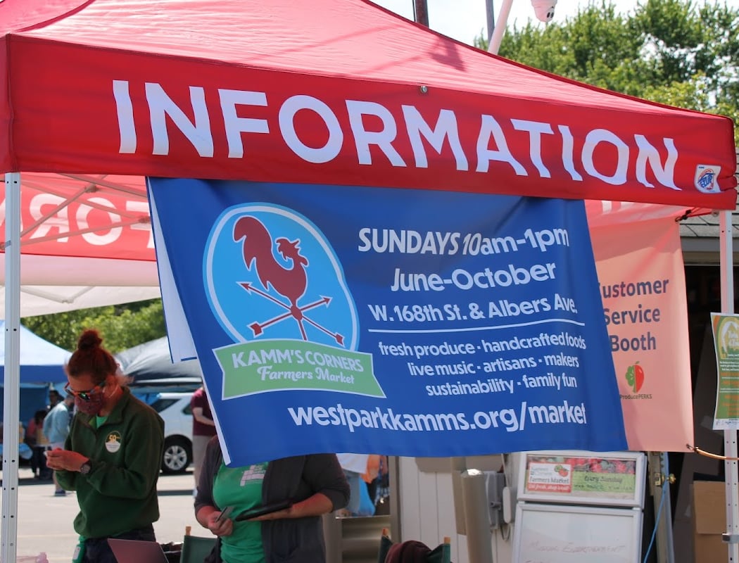 Kamm's Corners Weekly Farmers Market 4