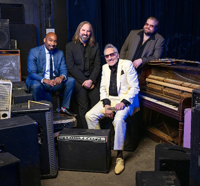 Rick Estrin & The Nightcats 1