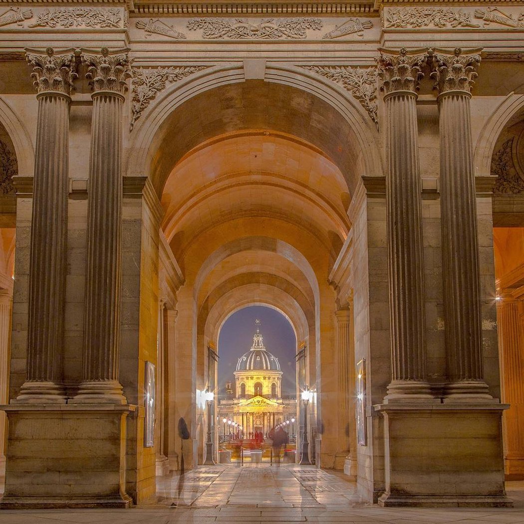 Cour Carrée 4