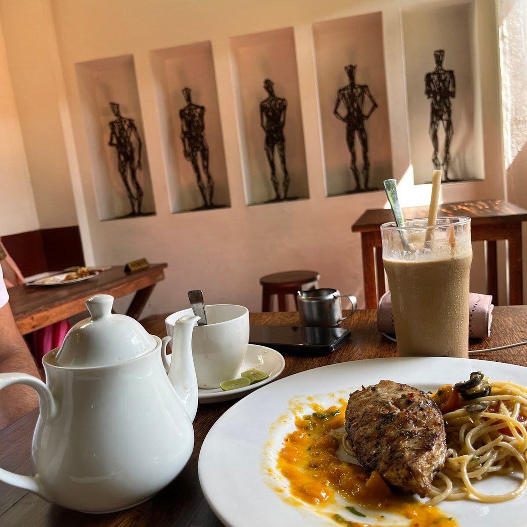 Kashi Art Café 3