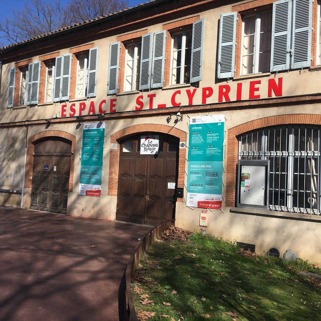 Espace Saint-Cyprien Le Chapeau Rouge (L') 3