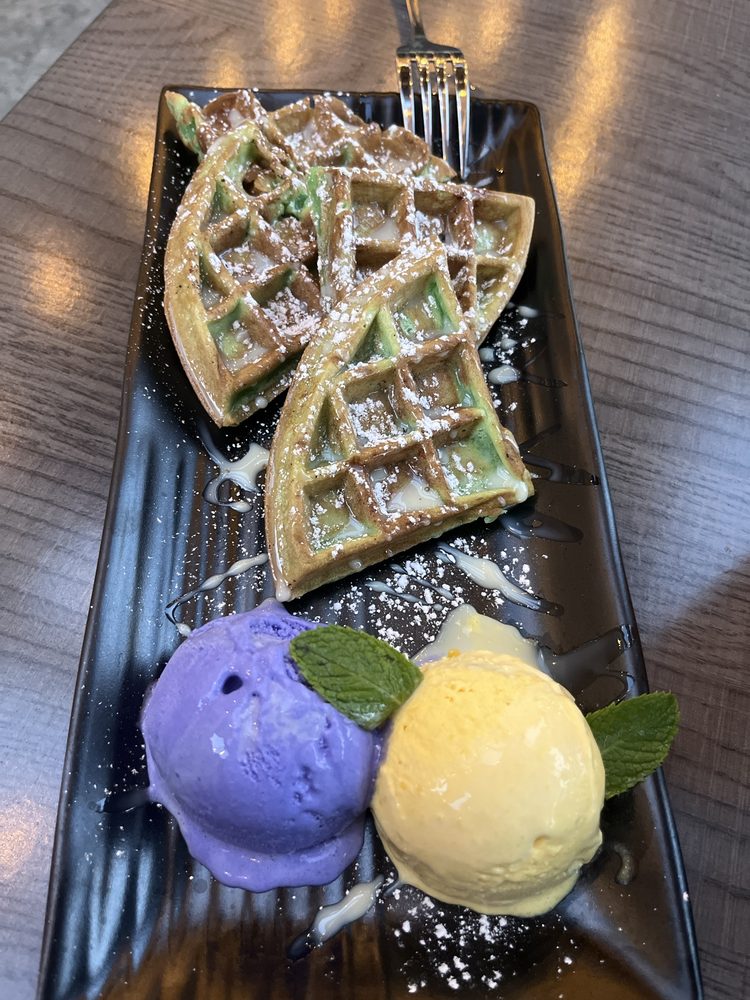 Hanna - Asian Noodle Bar (Downtown) 1