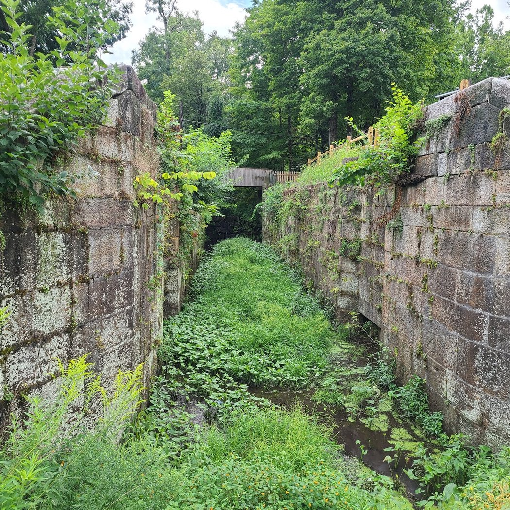 5 Locks Walk 1