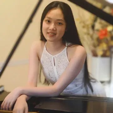 Capstone Recital: Katie Liu, piano – MOMENTS 1