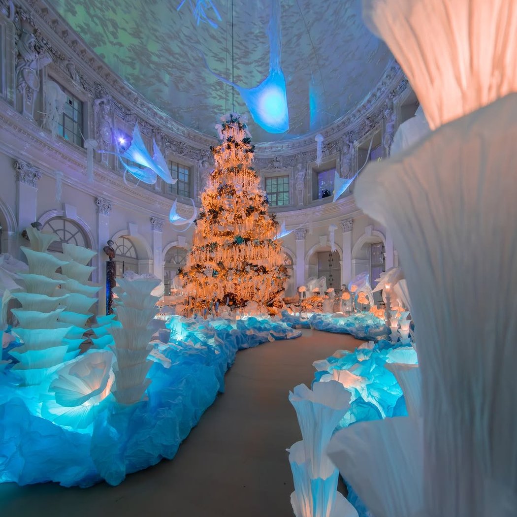 Christmas interior decorations 1
