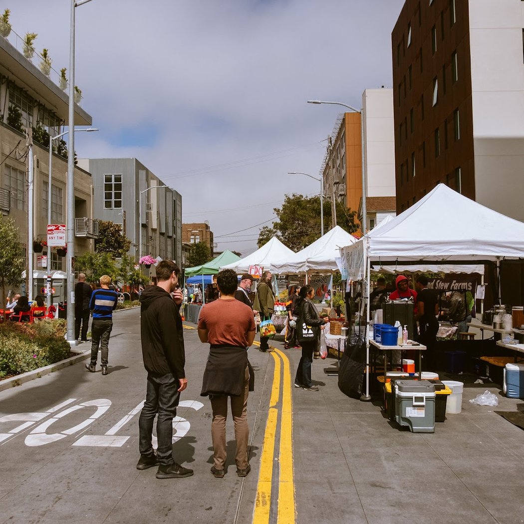 SOMA West Farmers Market at Eagle Plaza 2