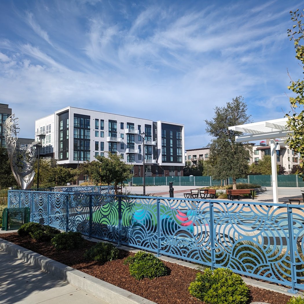 Heinlenville Park 2