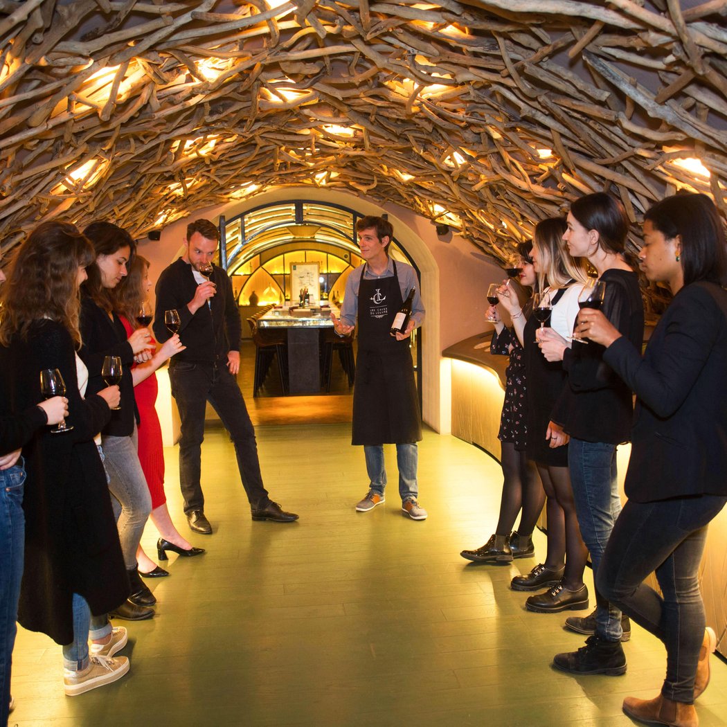 Atelier Dégustation 10 Vins & 10 Fromages aux Caves du Louvre 1