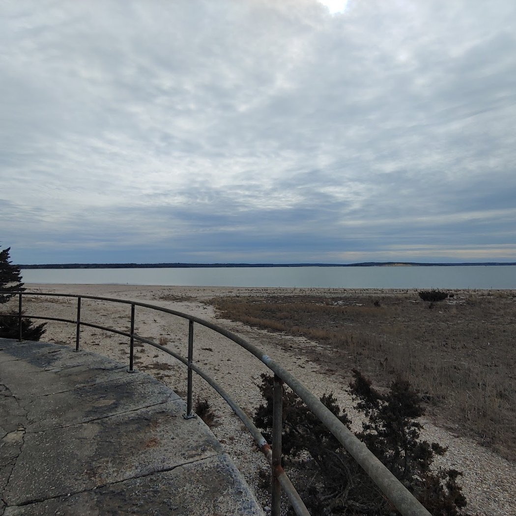 Cedar Island Light 2
