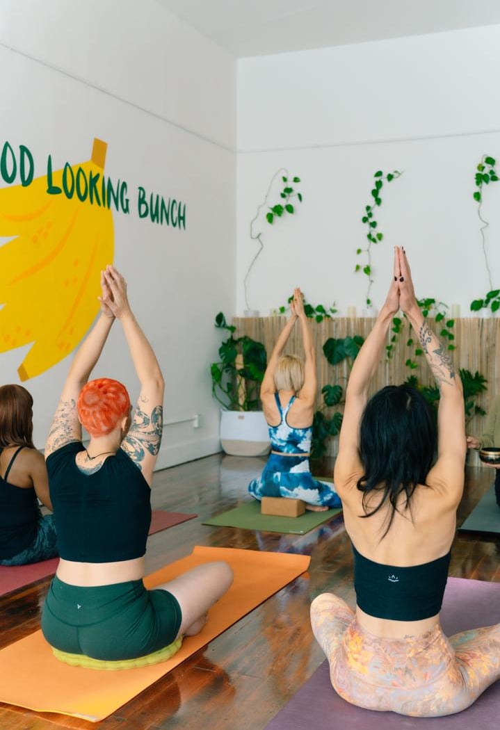 Banana Yoga 1