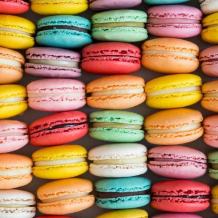 Classic French Macarons 2