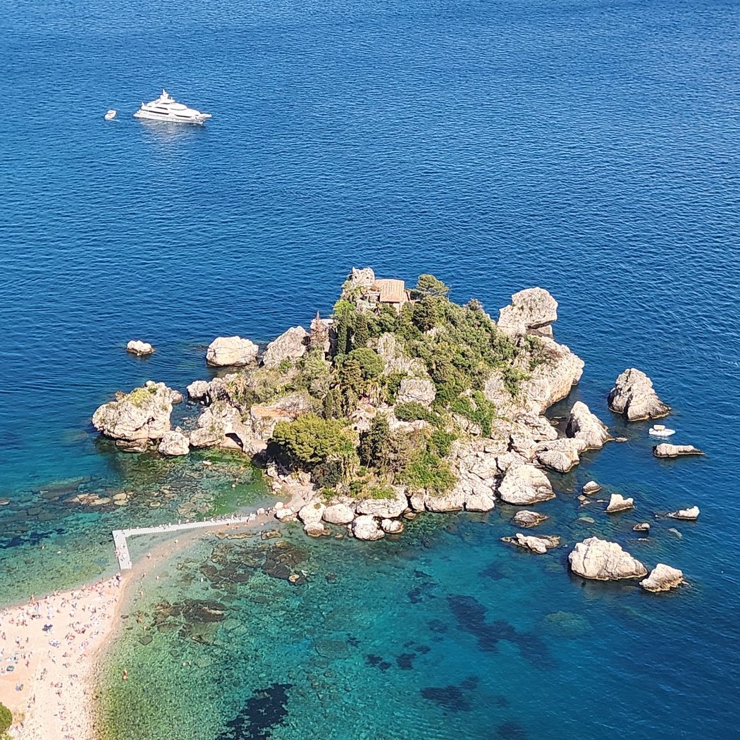 Isola Bella 1