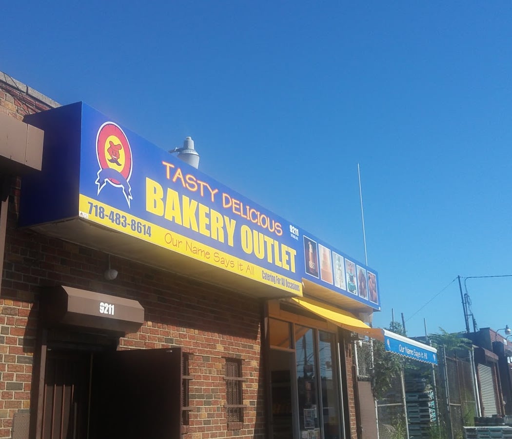 Tasty Delicious Bakery Outlet 2