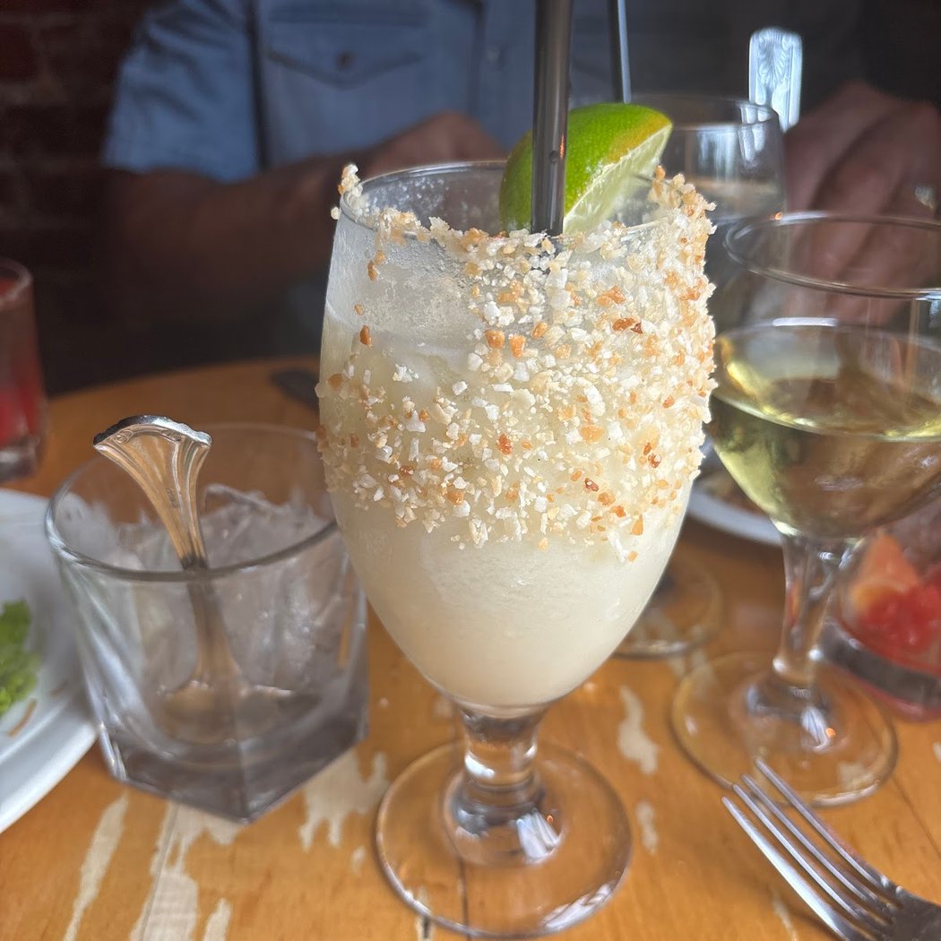 Karla's Restaurant & Bar 5