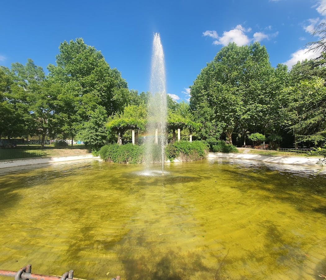 La Bombilla Park 2
