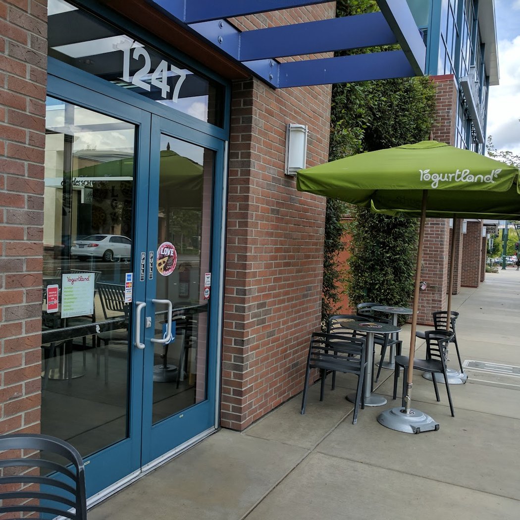 Yogurtland Walnut Creek 2