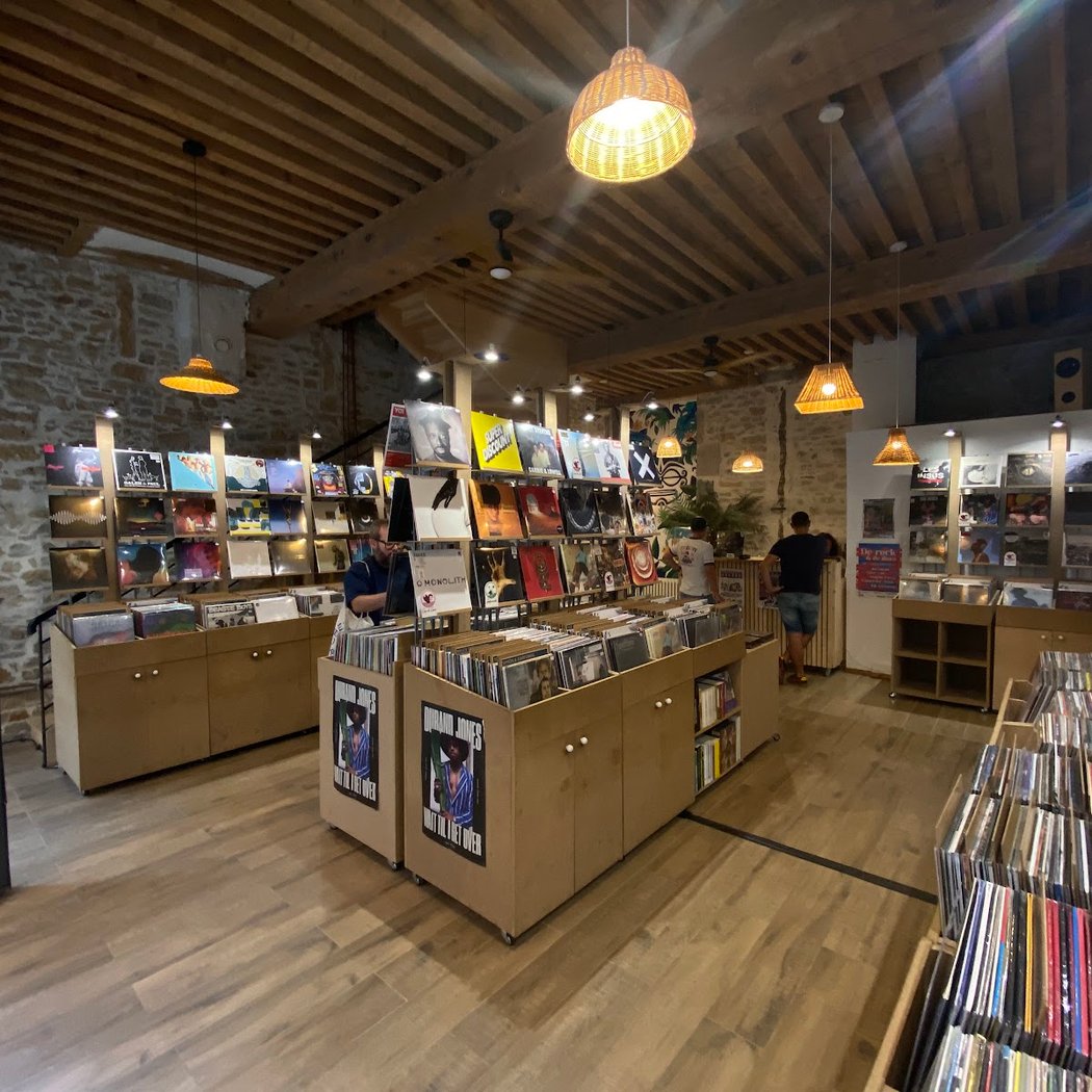 Tiki Vinyl Store 3