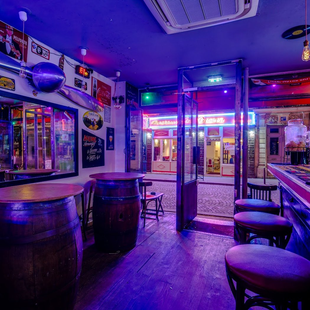 L'Hélice Bar 5