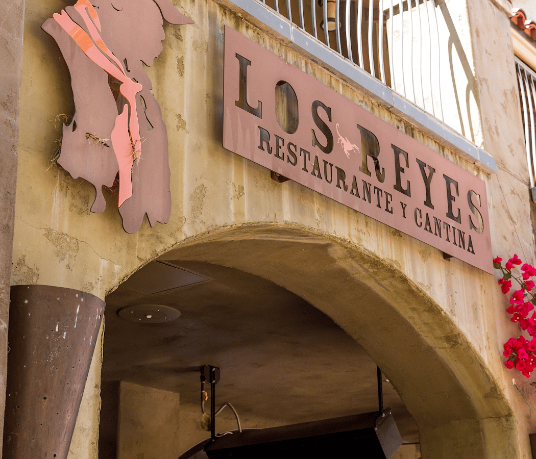Los Reyes Restaurante Y Cantina 2