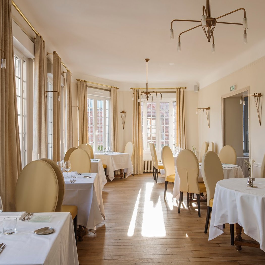 RESTAURANT L'ÉTERNEL- Hôtel de la Poste et du Lion d'Or 3