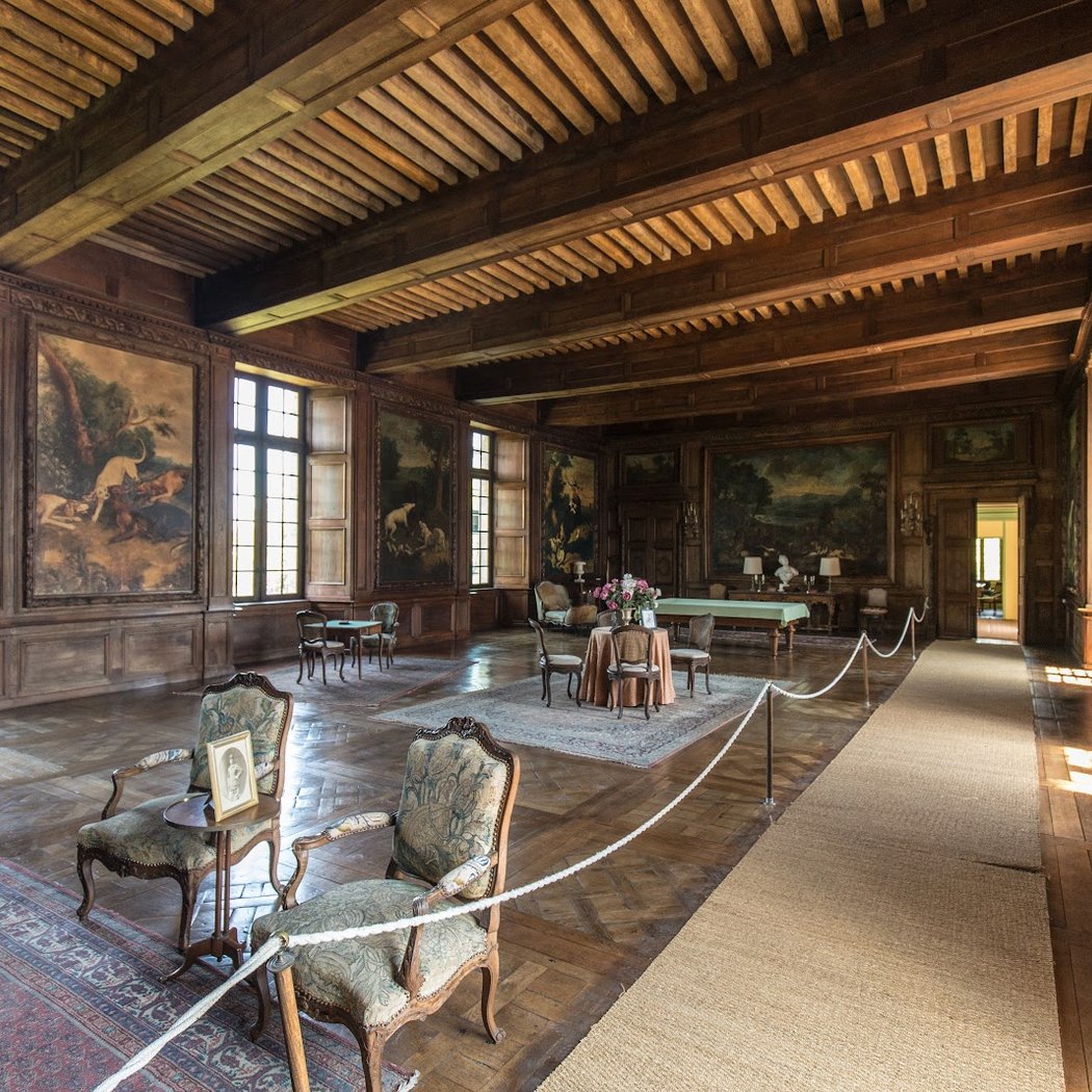 Château de Jumilhac and gardens 4