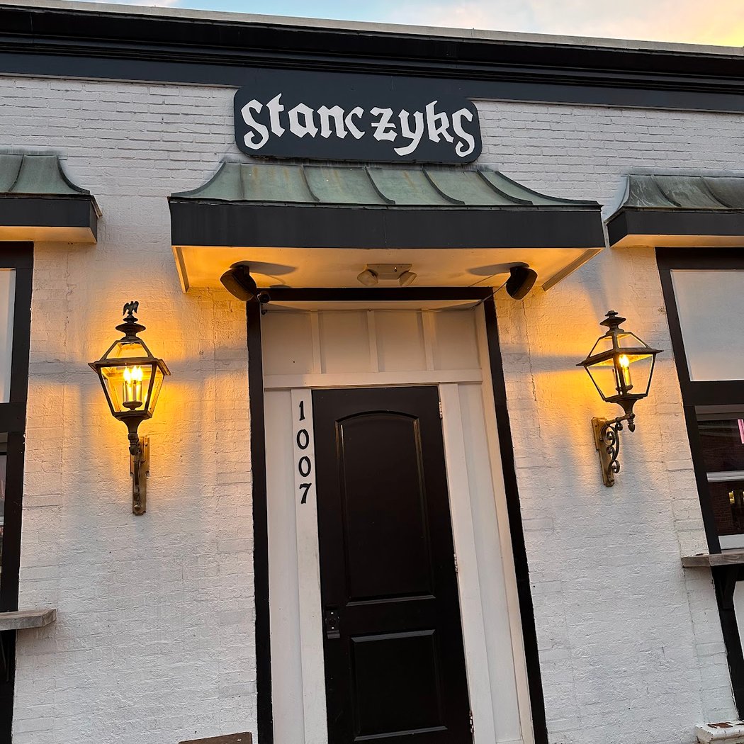 Stanczyks Music Bar 3