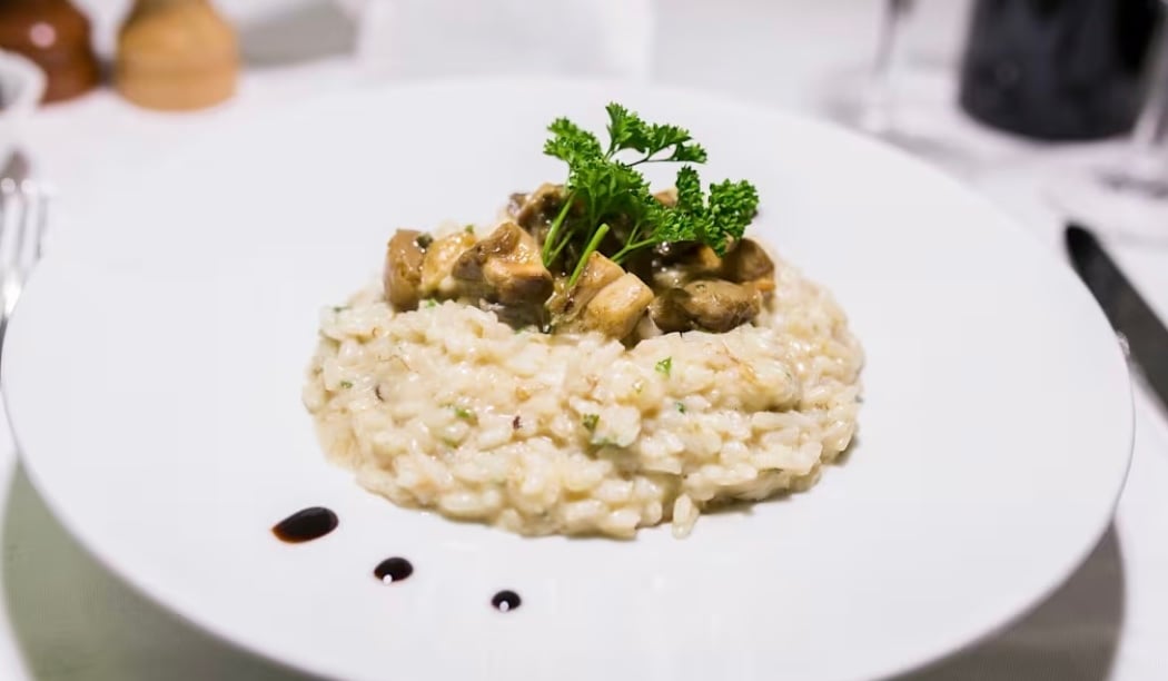 Auberge de Venise Montparnasse - Dingo American Bar et Restaurant 1