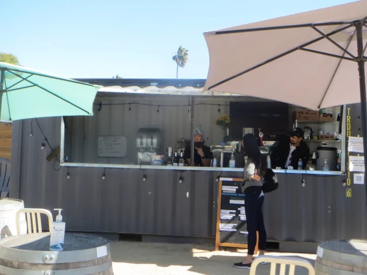 Birdhaus Beer Garden 2