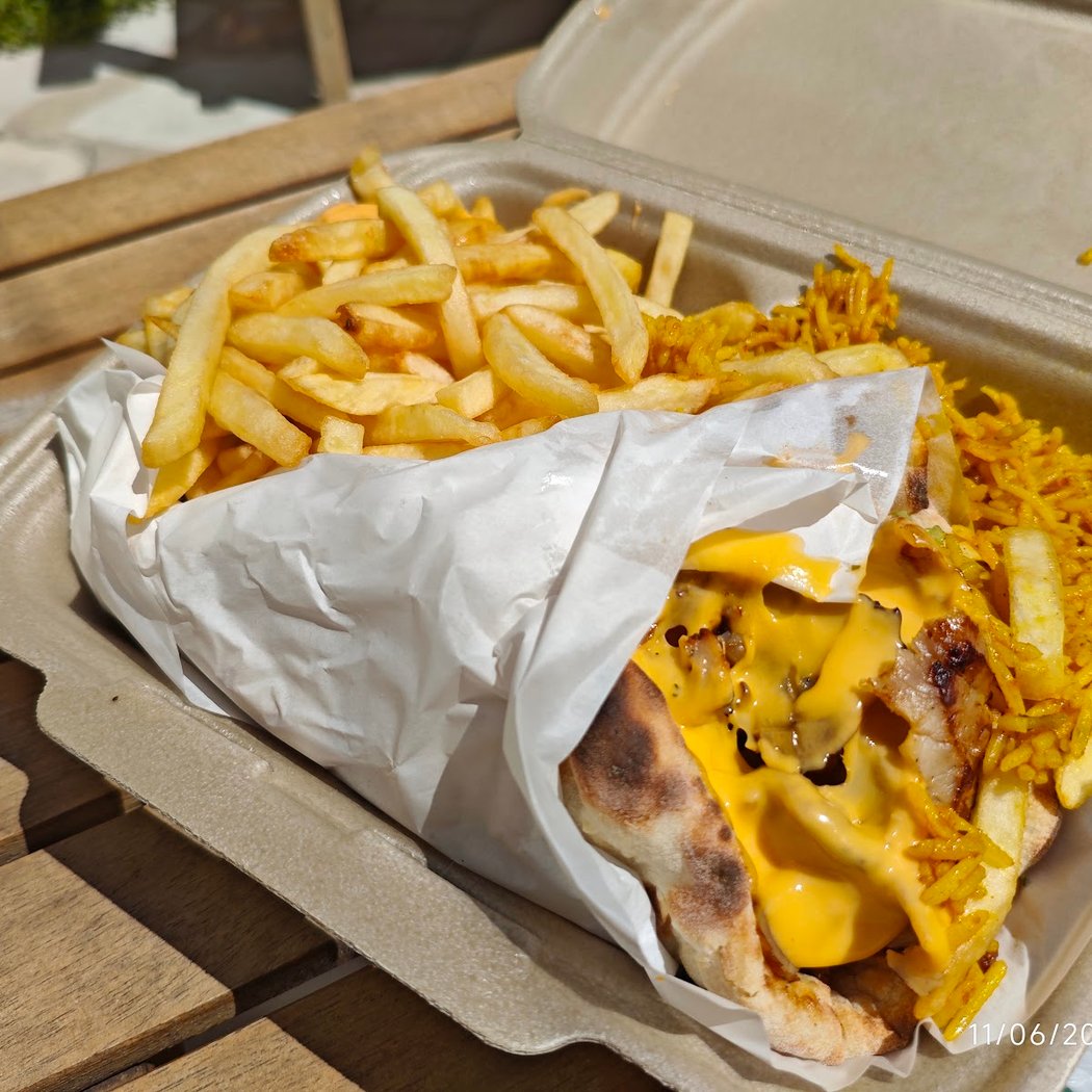 NAAN FOOD - Kebab Pizza Tacos & Burgers 2