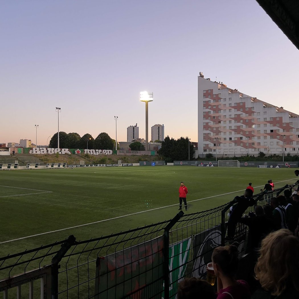 Red Star FC vs Le Mans FC - Championnat de France de Ligue 2 BKT 3