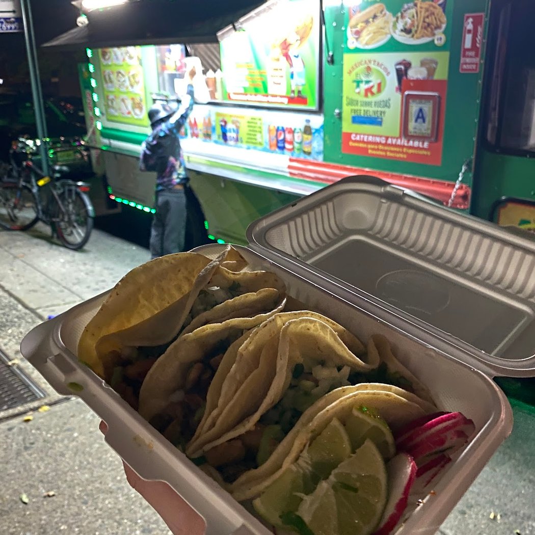 El Tri Mexican Food Truck 1