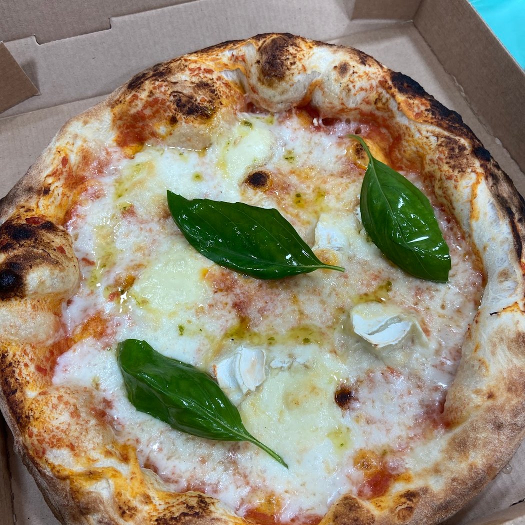 Louizza Pizza 2