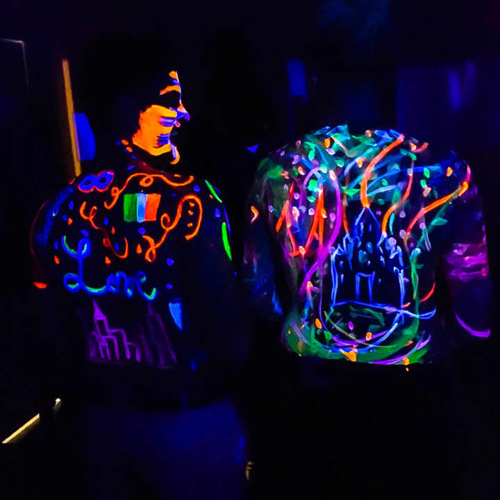 UV Body Painting class for couples 3