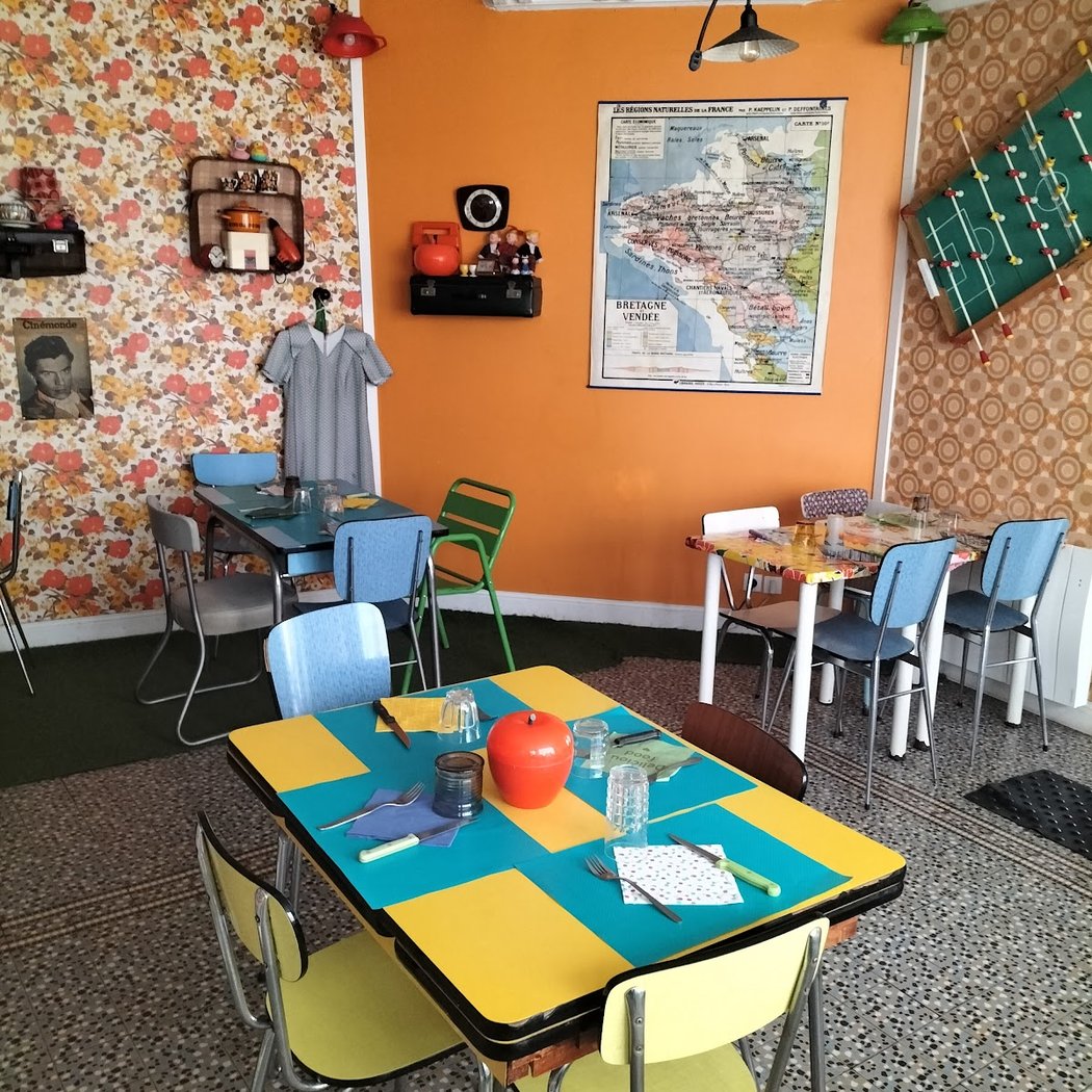 Chez Paulette 2