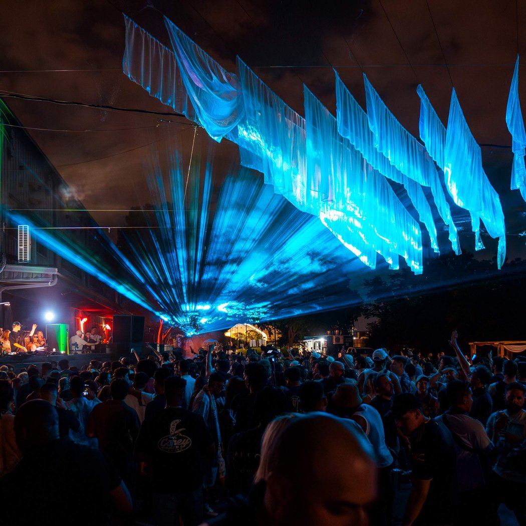 Deep Dish [Open Air] 3