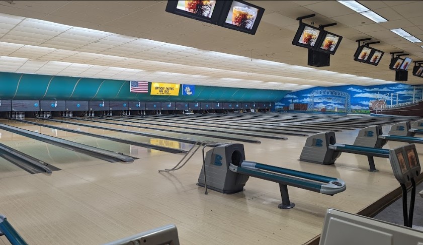 Incline Station Bowling Center 3
