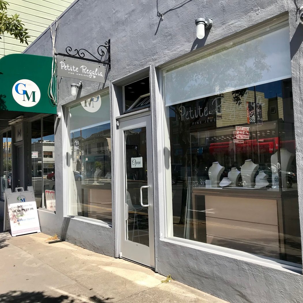 Petite Regalia Fine Jewelers 1