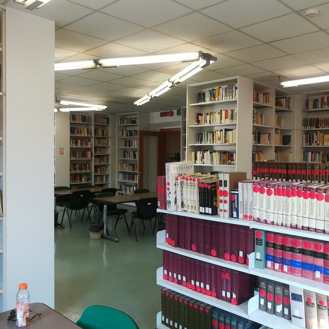Biblioteca Comunale 3