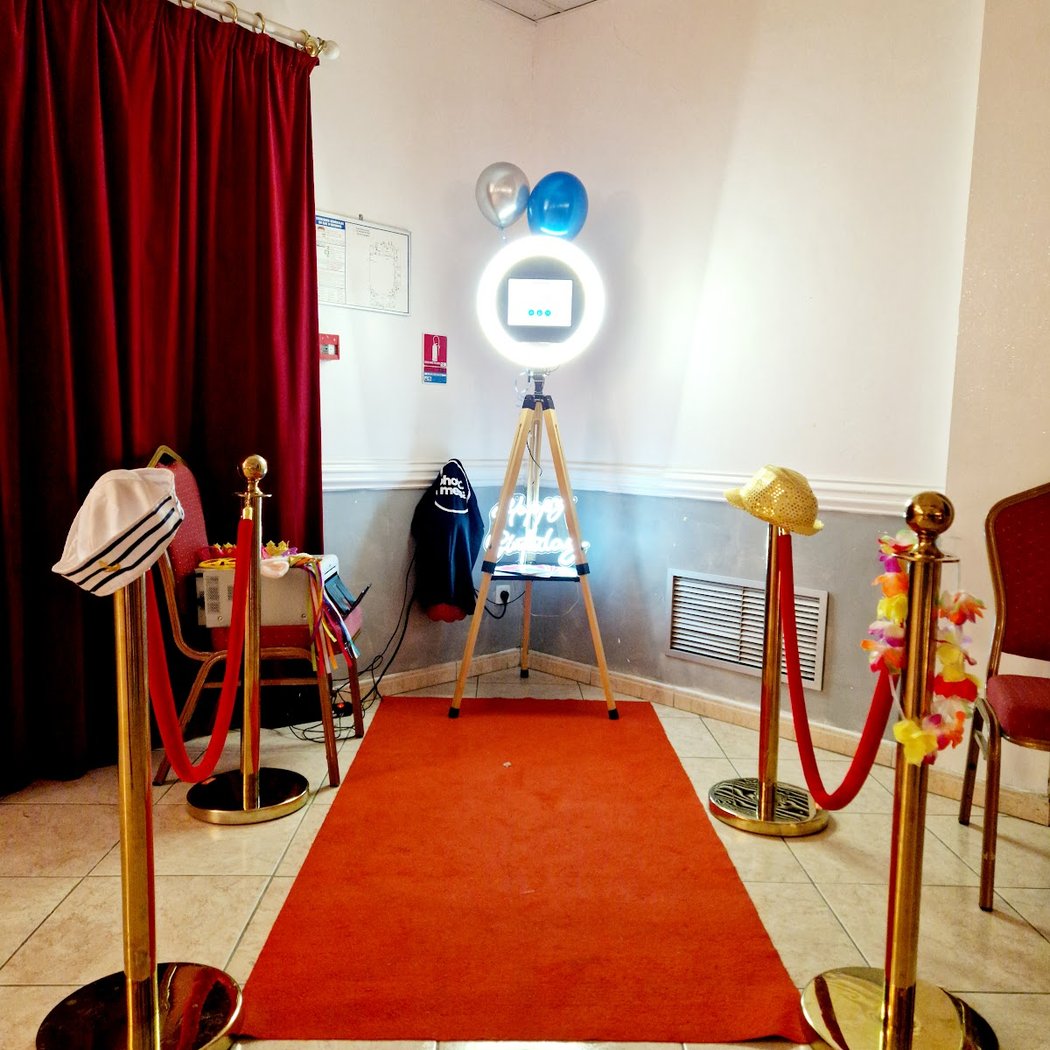 Photomenal - Location Photobooth, Videobooth, Phonebook 3