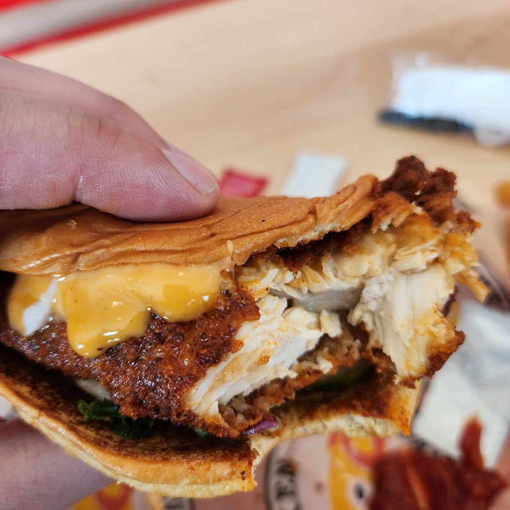 Dave’s Hot Chicken 1