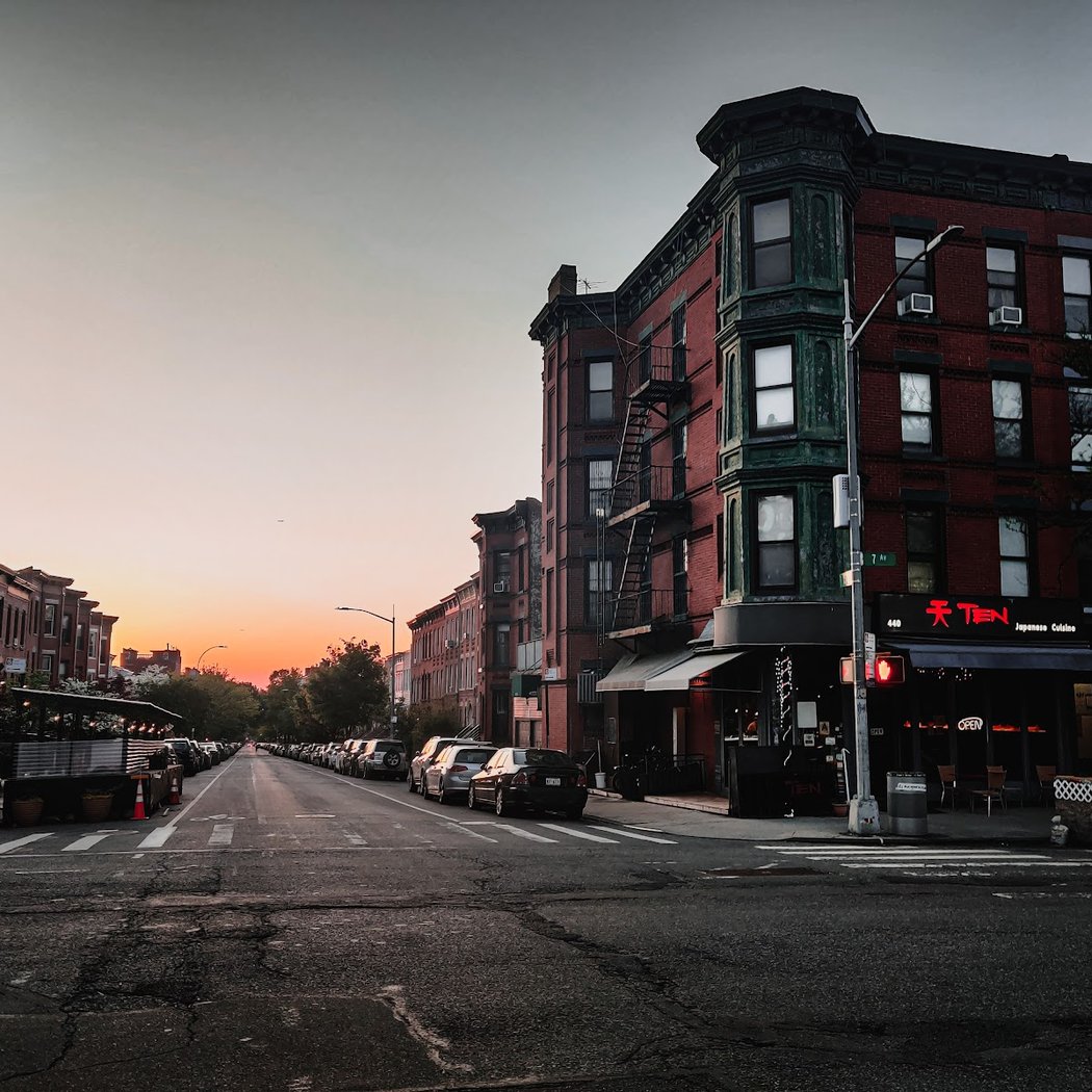 7th Ave 1