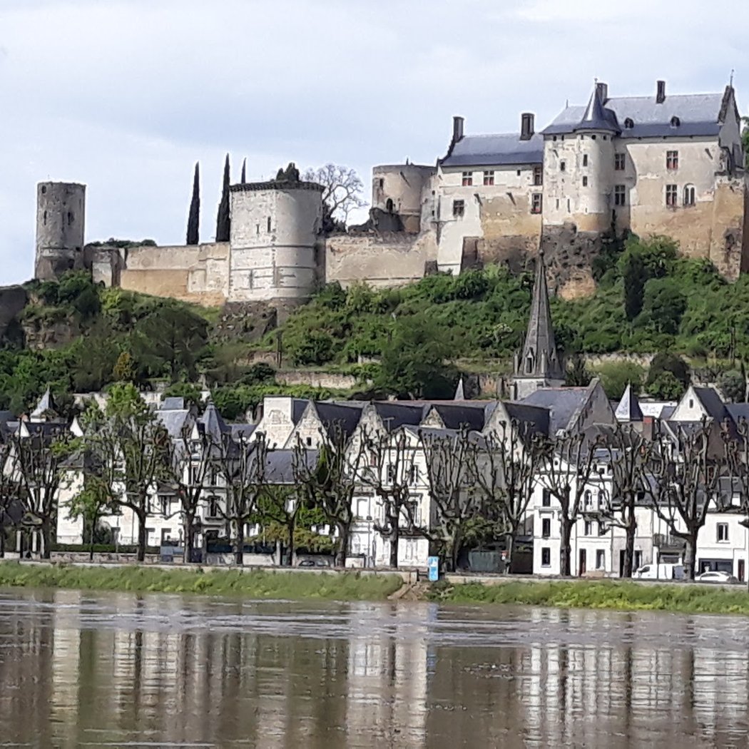 Romantic Loire Valley - The Ultimate Couples’ EV Adventure 2