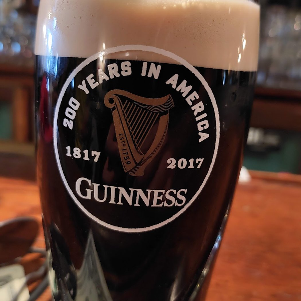Flynn's Garden Inn 1
