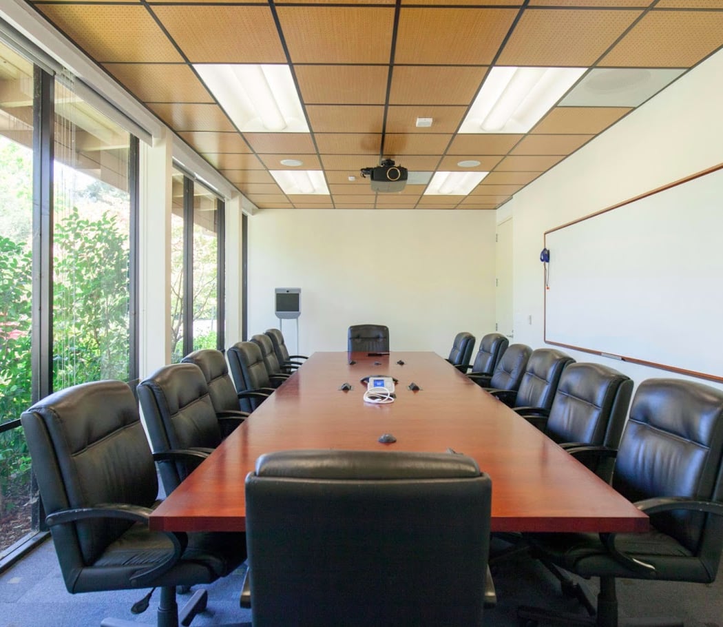BootUp World: Startup Ecosystem Co-Working, Office Suites & Event Space 2