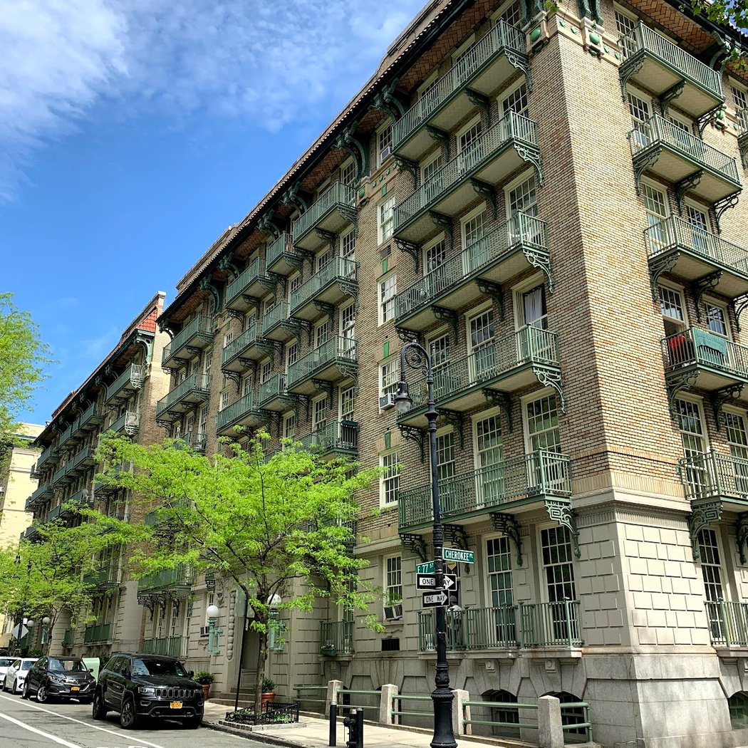 Cherokee Landmark Building 1