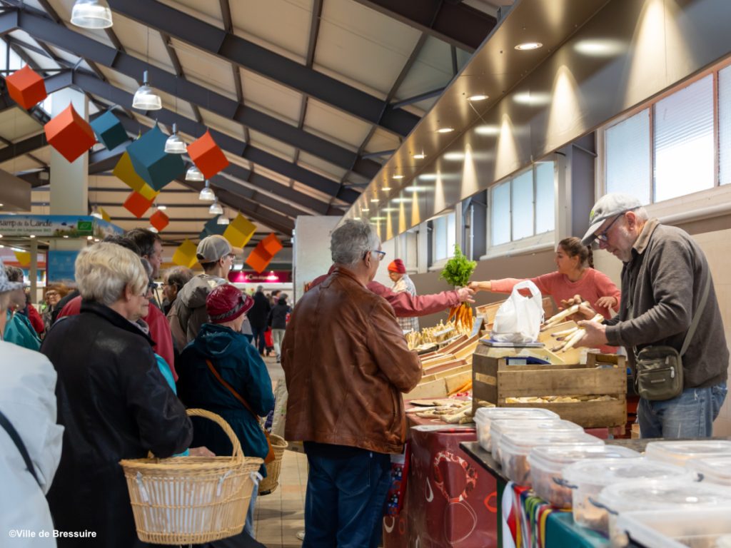 A Market 1